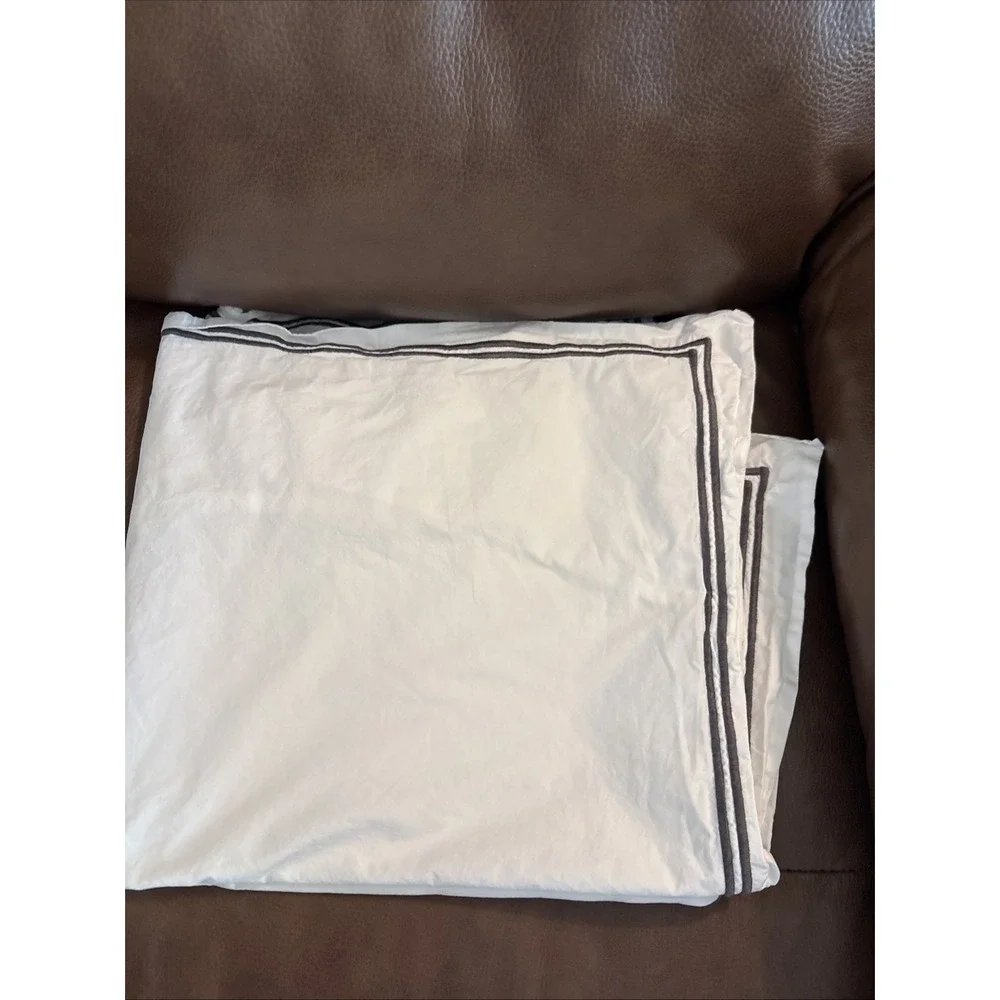 RH  Restoration Hardware Italian  cotton Pillow Shams‎ set of 2 gray embroidery